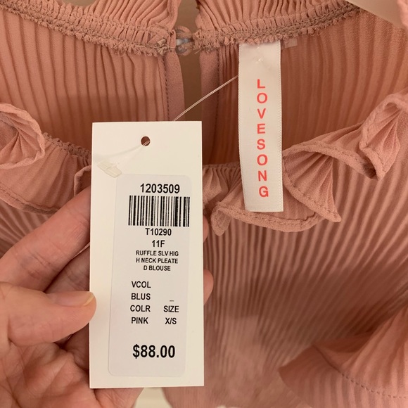 honey Pleate Chiffon Blouse - Picture 4 of 6